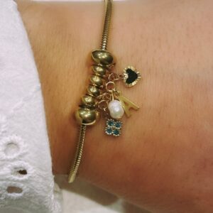 Bracelet personnalisable lettre acier inoxydable doré cadeau femme saint valentin